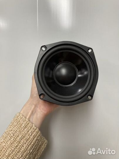 Динамики 10-13 см в авто