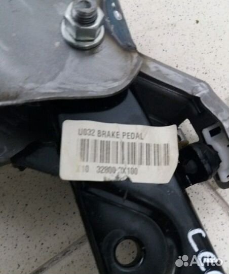 Педаль тормоза Kia Ceed 2 JD