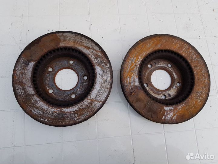 Диск тормозной передний Kia Soul 2010 1.6 МКПП