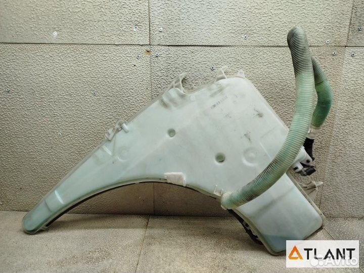 Бачок стеклоомывателя BMW 3-series