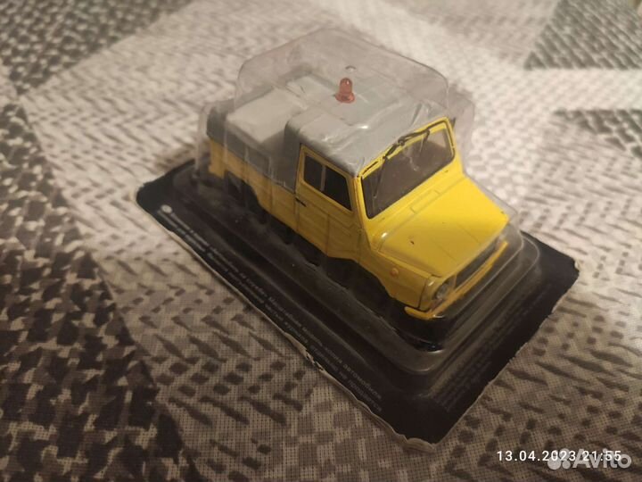 Модель луаз 2403 М 1/43