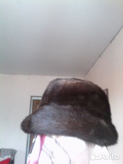 Продам женскую норковую шапку