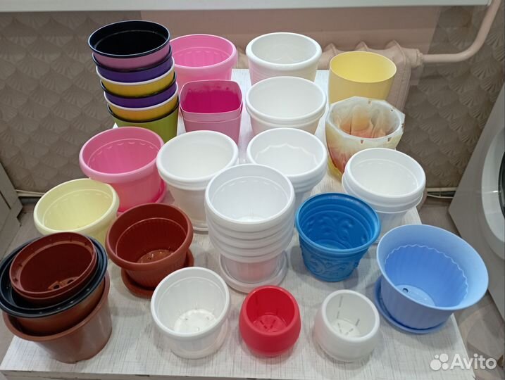 Горшки цветочные пластик