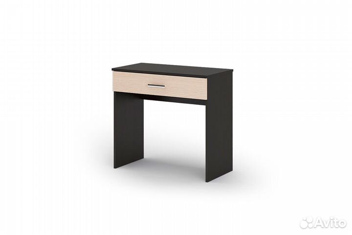 Туалетный столик