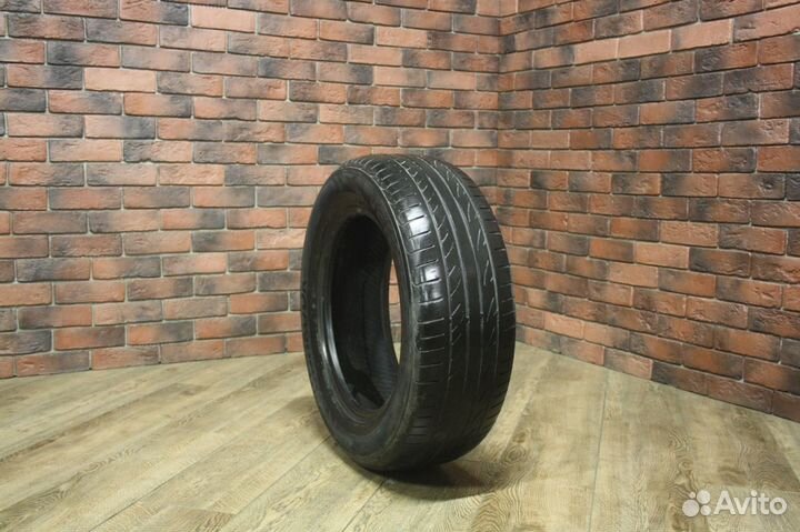 Hankook Ventus ME01 K114 215/60 R16