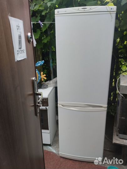 Холодильник LG