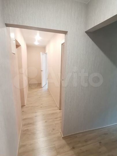 2-к. квартира, 40,7 м², 1/4 эт.