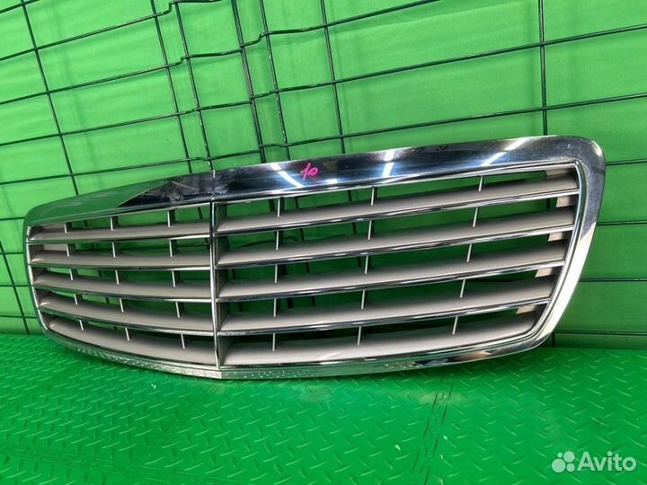 Решетка радиатора Mercedes-Benz E W211 M112.913