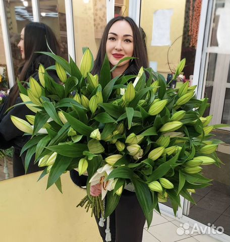 Букет из лилий