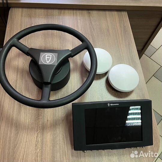 Автопилот для трактора и комбайна по подписке