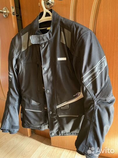 Мотокуртка кожаная мужская 48 размер