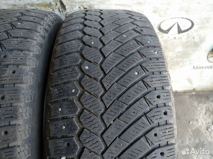 Continental ContiIceContact 4x4 235/60 R17 106T