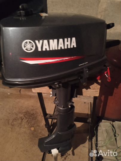 Лодочный мотор Yamaha 4