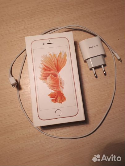 iPhone 6S, 64 ГБ