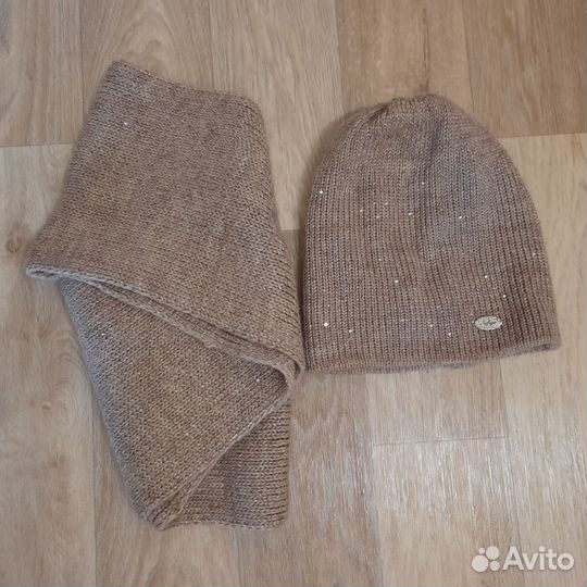 Комплект шапка и снуд женский