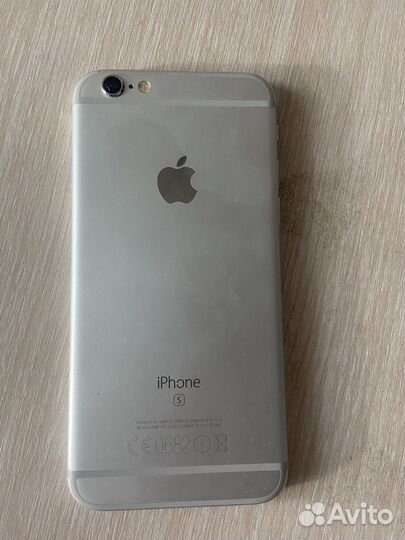 iPhone 5S, 64 ГБ