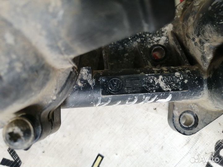 Корпус термостата Skoda Fabia 5J2 2007-2014