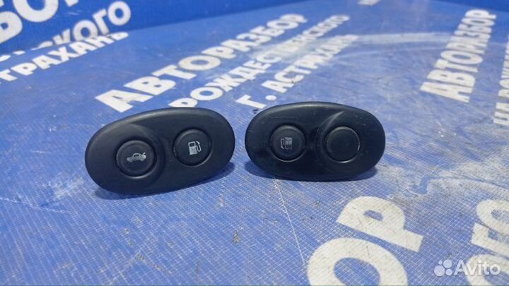 Кнопка открывания багажника Daewoo Nexia седан