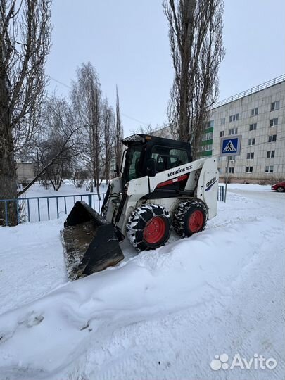 Уборка снега мини трактором