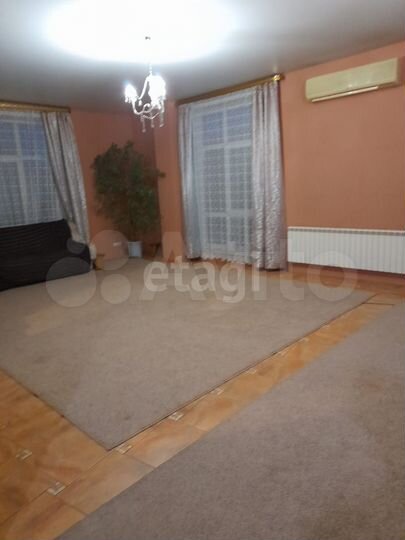 Коттедж 407 м² на участке 13,6 сот.