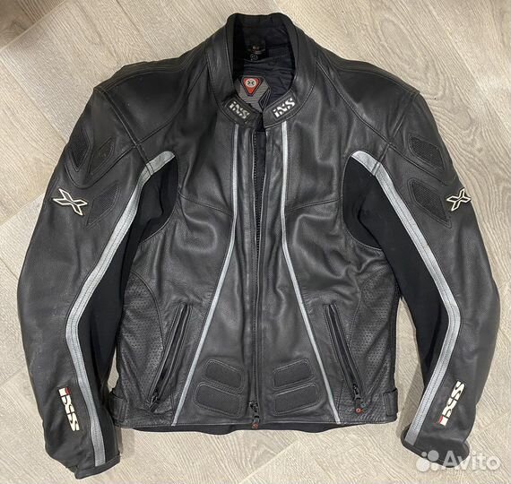 Мотокуртка кожаная мужская 52