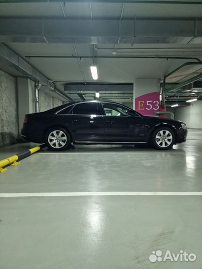 Audi A8 4.2 AT, 2011, 320 000 км