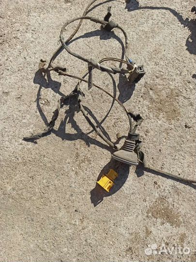 Оригинальный концевик капота с проводкой г3, венто