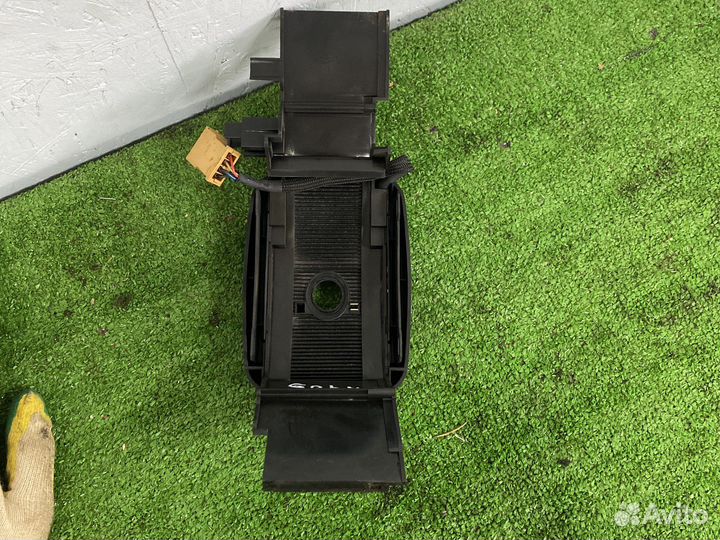 Пластик селектора audi a4 b5