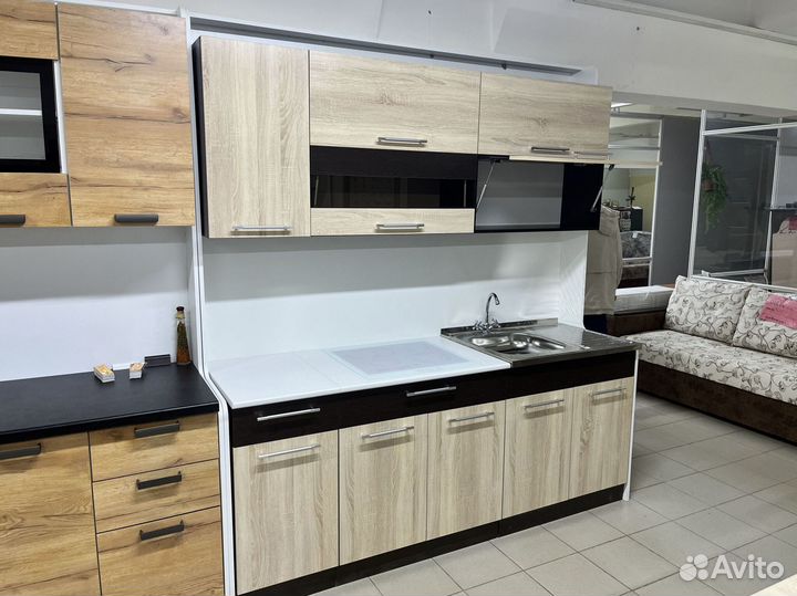 Кухонный гарнитур новый