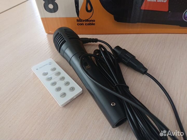 Акустическая система с Блютуз и Караоке.pmpo 5000В