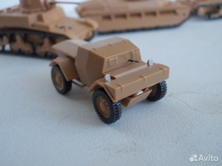 Модели бронетехники в масштабе 1:100