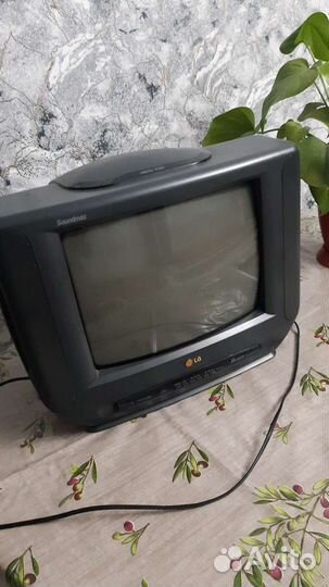 Телевизор бу LG