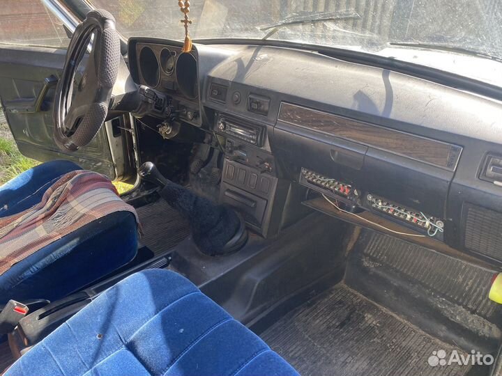 ГАЗ 31029 Волга 2.4 МТ, 1994, битый, 160 000 км