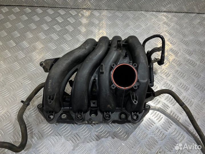 Коллектор впускной Volkswagen Polo седан 1.6 2014