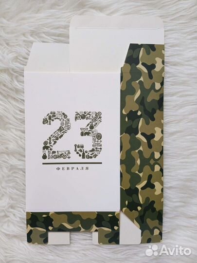 Подарочные коробки