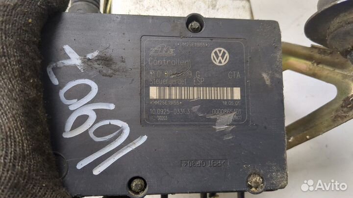 Блок абс, насос Volkswagen Touareg