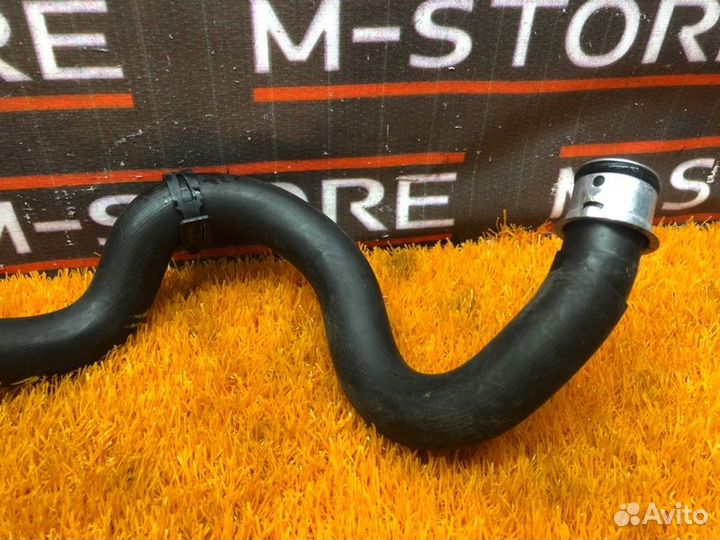 Патрубок расширительного бачка Mercedes-Benz