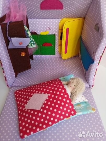 Кукольный домик