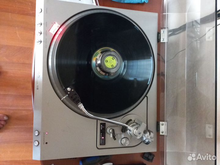 Проигрыватель винила