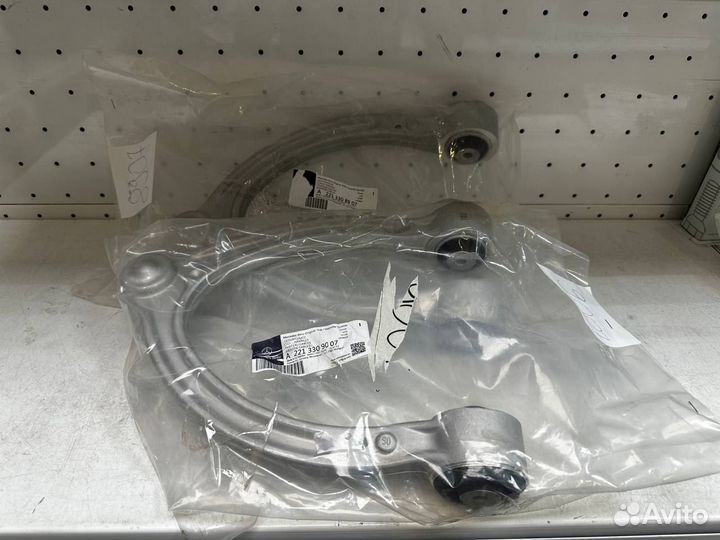 Рычаг передний Mercedes W221 Оригинал A2213308907