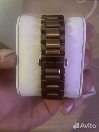 Смарт часы michael kors