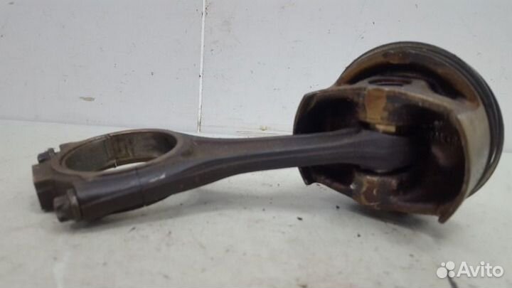 Шатун с поршнем двигателя двс Bmw 745I E65 E66 E67