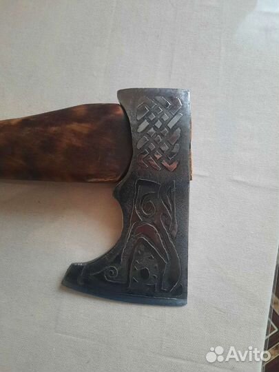 Топор старинный