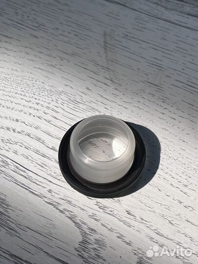 Сальник коленвала перед Volksawgen Polo 1.6 110 л