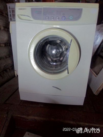 Продаю стиральную машину S832 (самсунг)