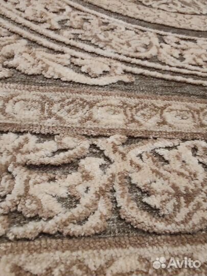 Ковер шелковый