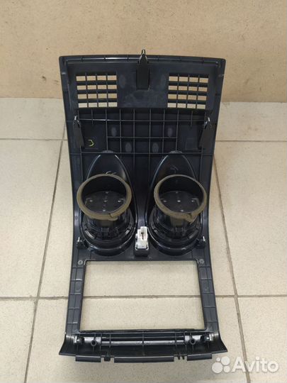 Накладка торпедо центральная Ниссан Кашкай J10