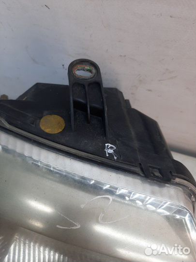 Фара передняя правая Fiat Panda хэтчбэк 5 дв. 1.1