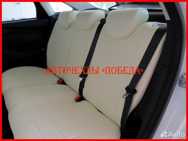 Чехлы Ford Focus 3 из экокожи белые Классика