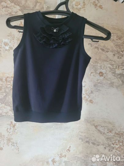 Жилетка школьная новая 134 Остин